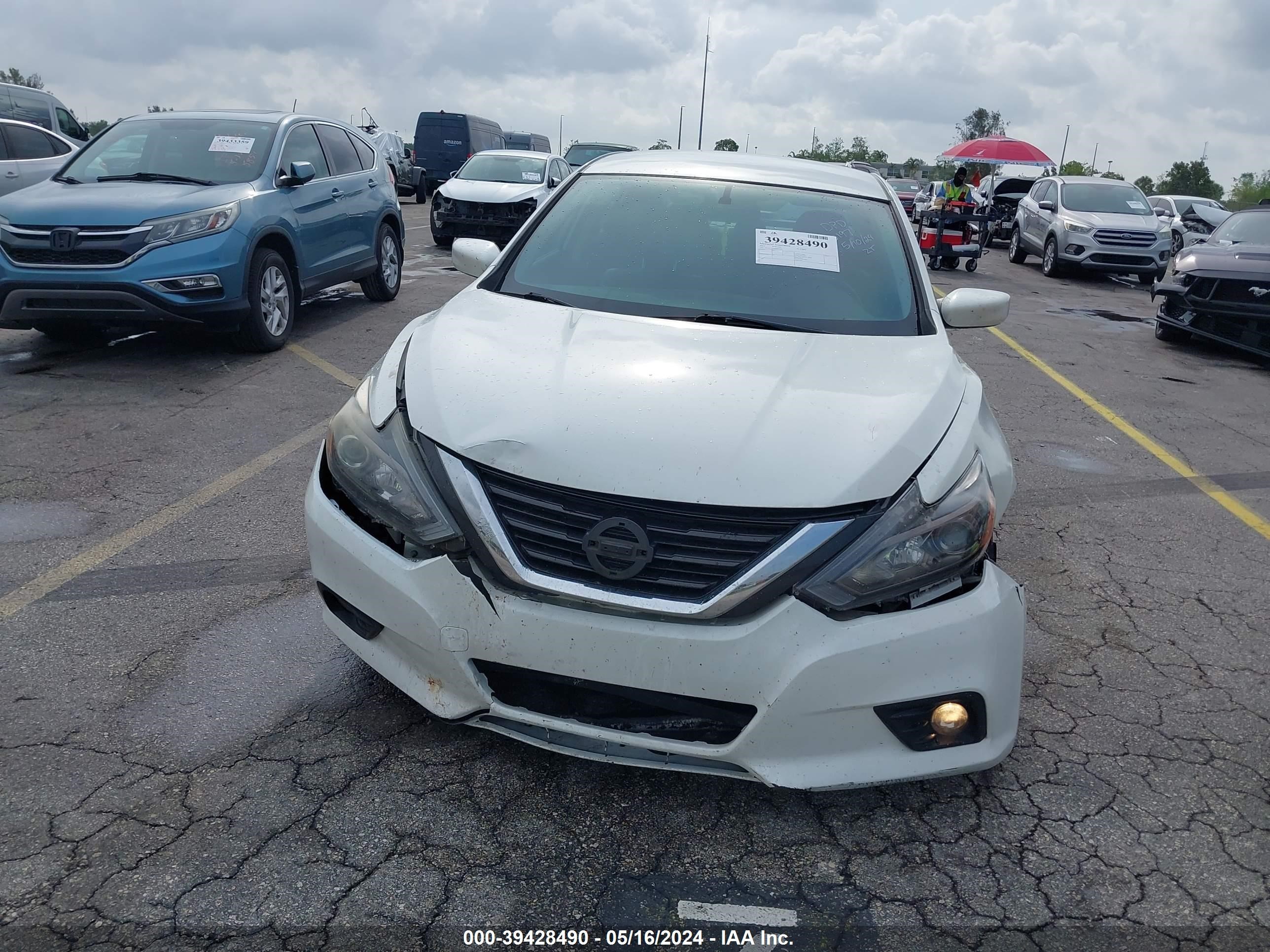 Photo 5 VIN: 1N4AL3AP0HN315197 - NISSAN ALTIMA 