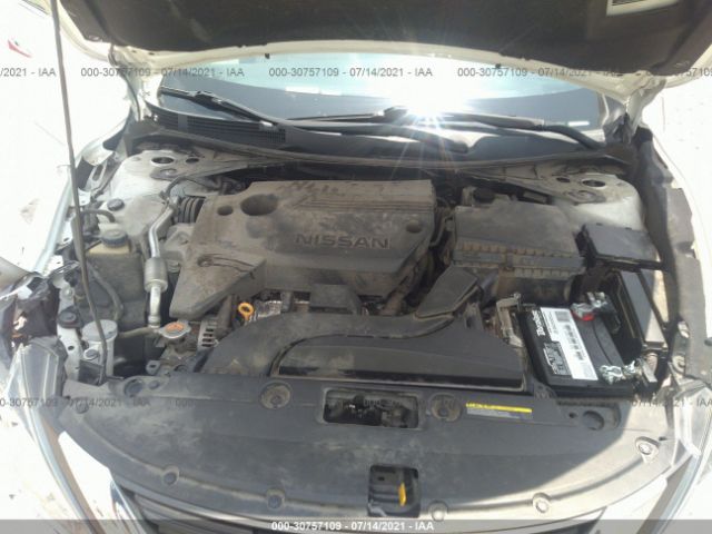 Photo 9 VIN: 1N4AL3AP0HN315877 - NISSAN ALTIMA 