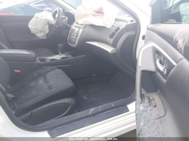 Photo 4 VIN: 1N4AL3AP0HN327589 - NISSAN ALTIMA 