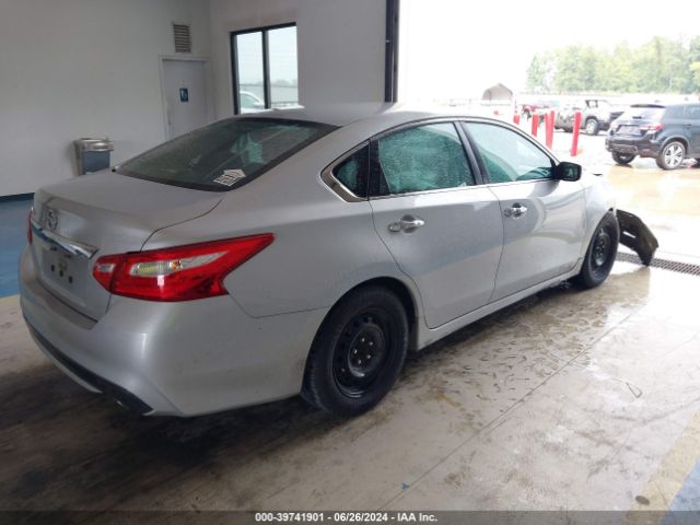 Photo 3 VIN: 1N4AL3AP0HN331416 - NISSAN ALTIMA 