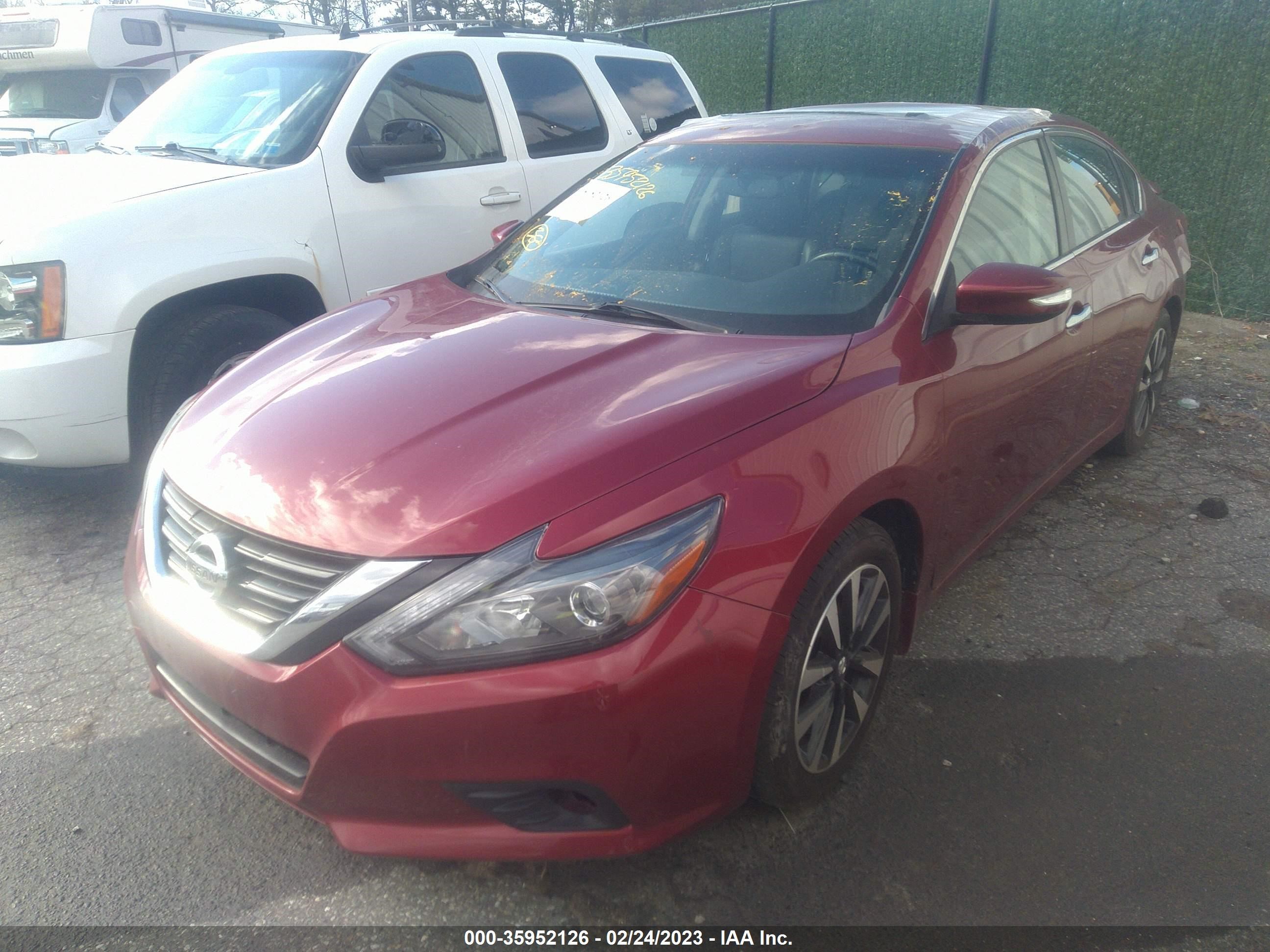 Photo 1 VIN: 1N4AL3AP0JC123828 - NISSAN ALTIMA 