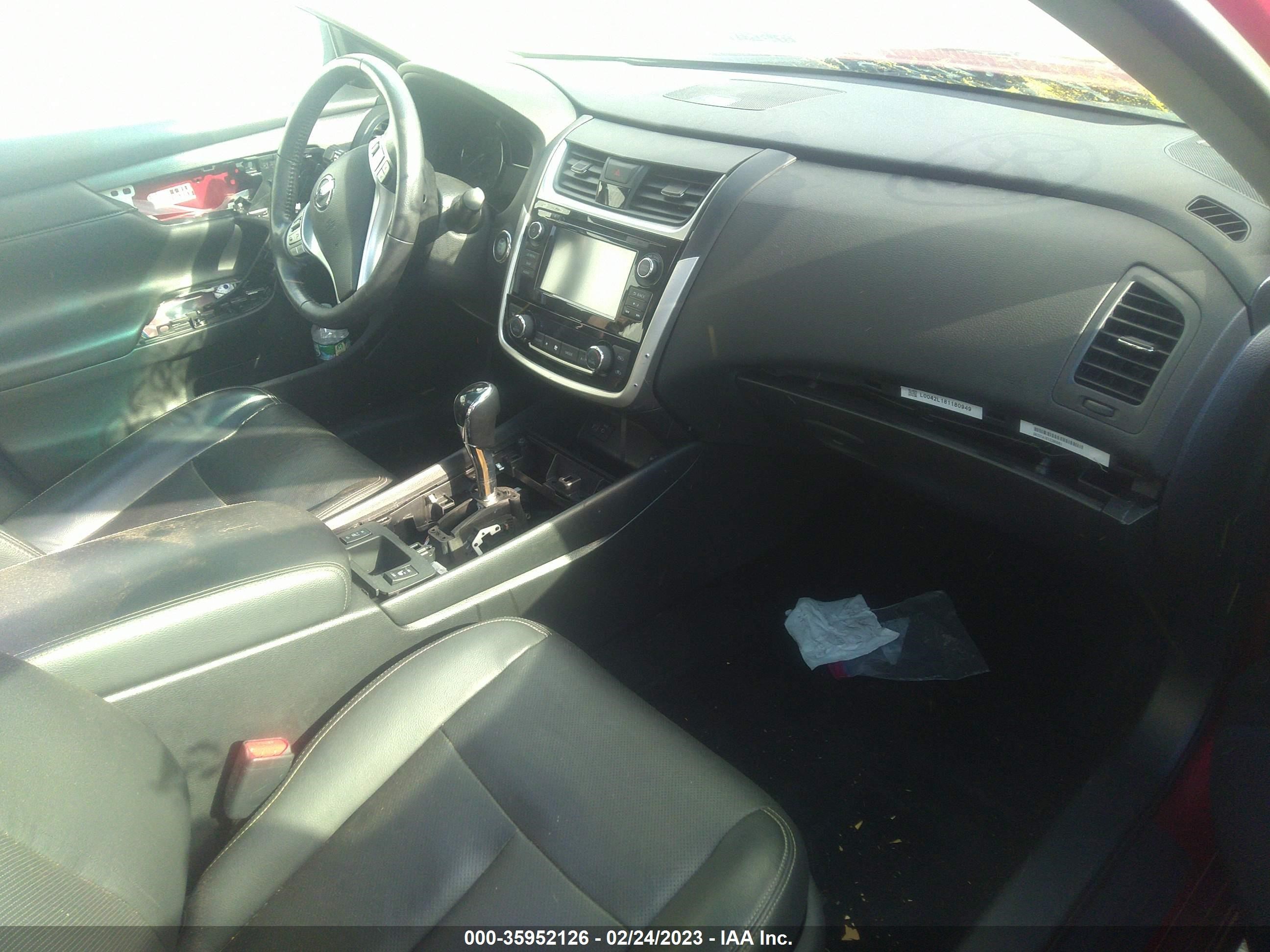 Photo 4 VIN: 1N4AL3AP0JC123828 - NISSAN ALTIMA 