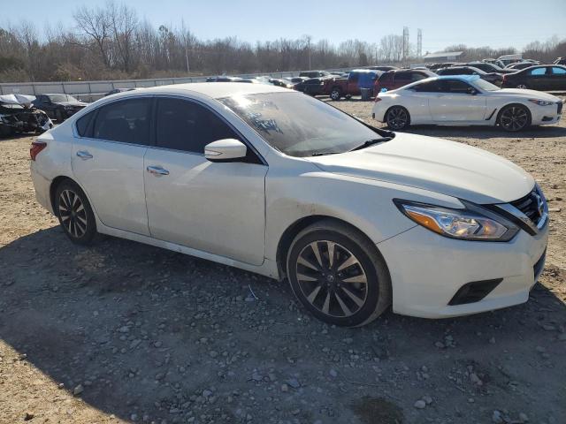 Photo 3 VIN: 1N4AL3AP0JC126695 - NISSAN ALTIMA 