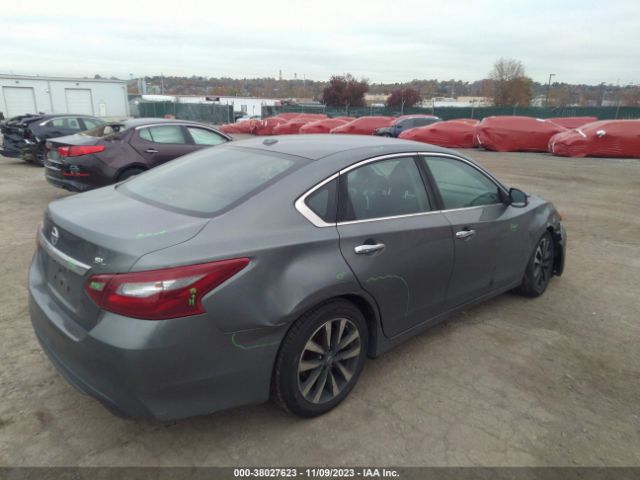 Photo 3 VIN: 1N4AL3AP0JC135171 - NISSAN ALTIMA 