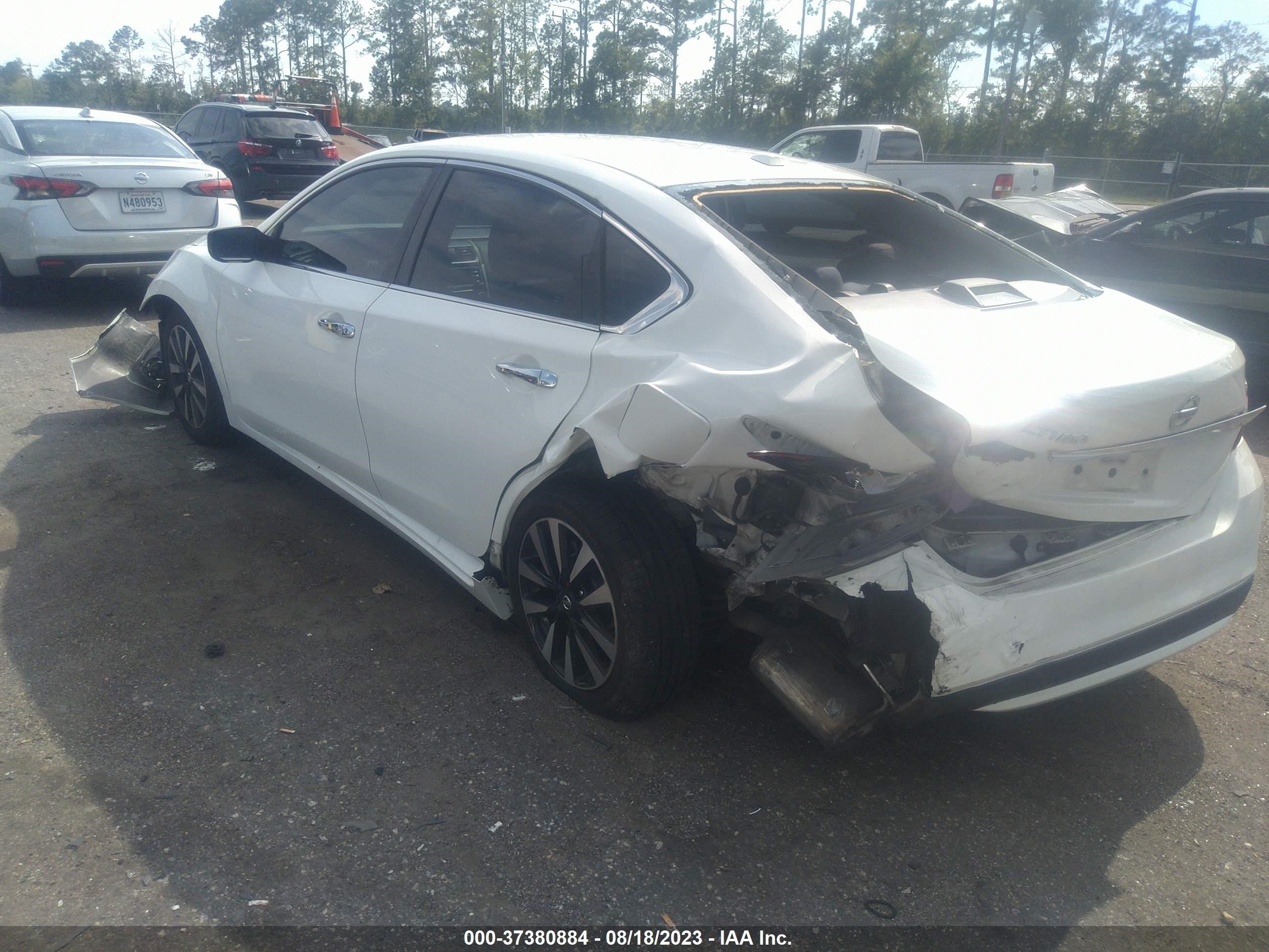 Photo 6 VIN: 1N4AL3AP0JC146431 - NISSAN ALTIMA 