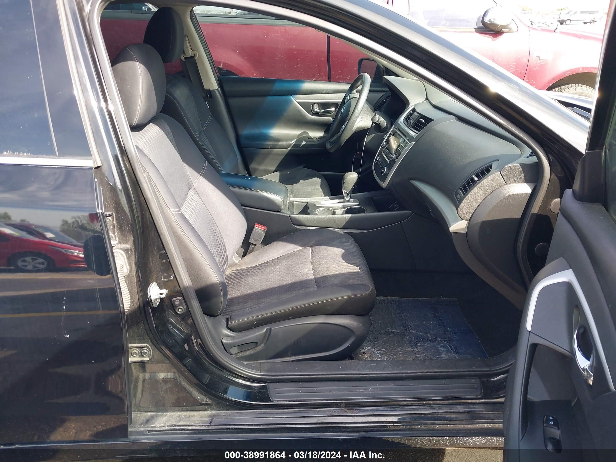 Photo 4 VIN: 1N4AL3AP0JC162760 - NISSAN ALTIMA 