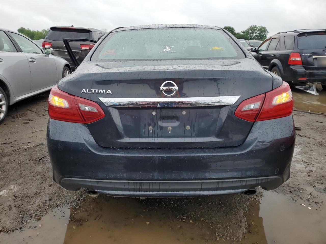 Photo 5 VIN: 1N4AL3AP0JC221810 - NISSAN ALTIMA 