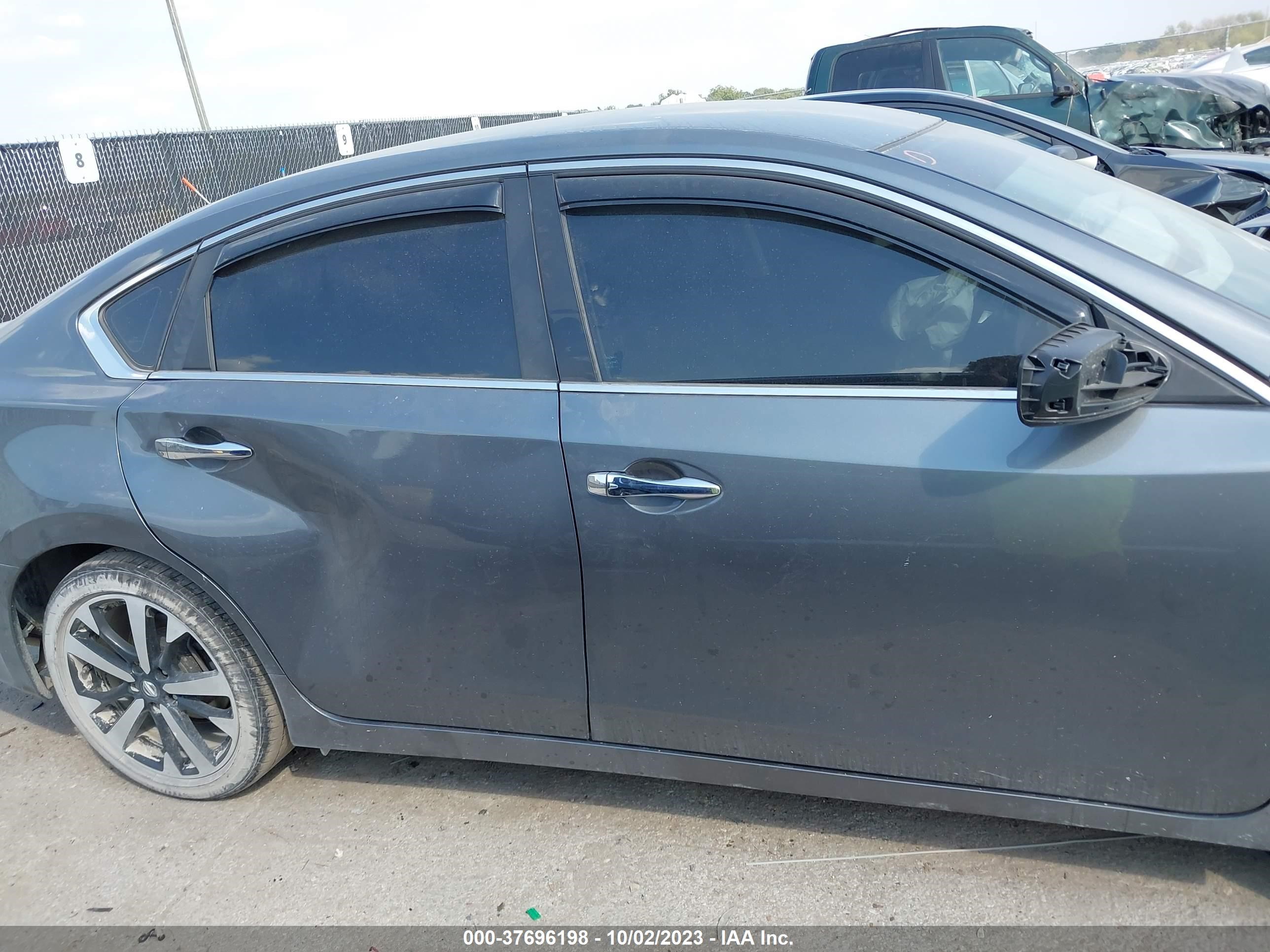 Photo 12 VIN: 1N4AL3AP0JC232273 - NISSAN ALTIMA 