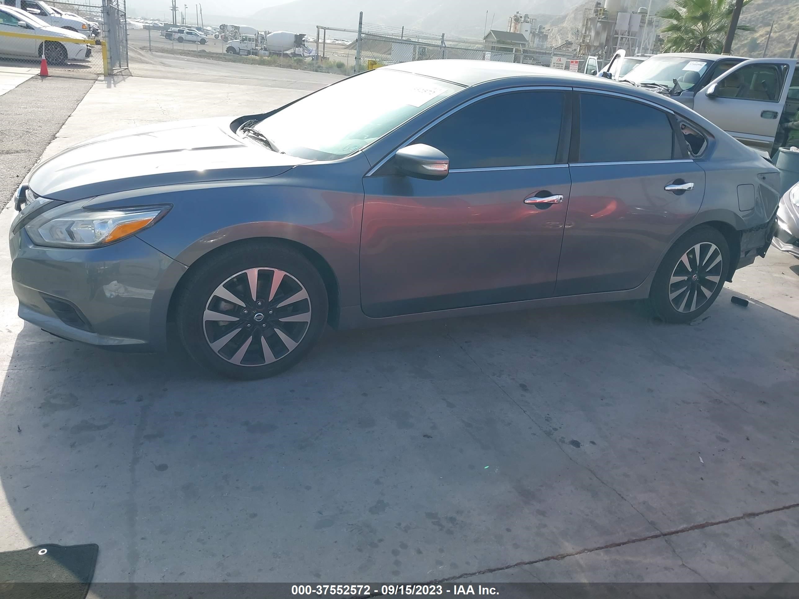 Photo 14 VIN: 1N4AL3AP0JC232998 - NISSAN ALTIMA 