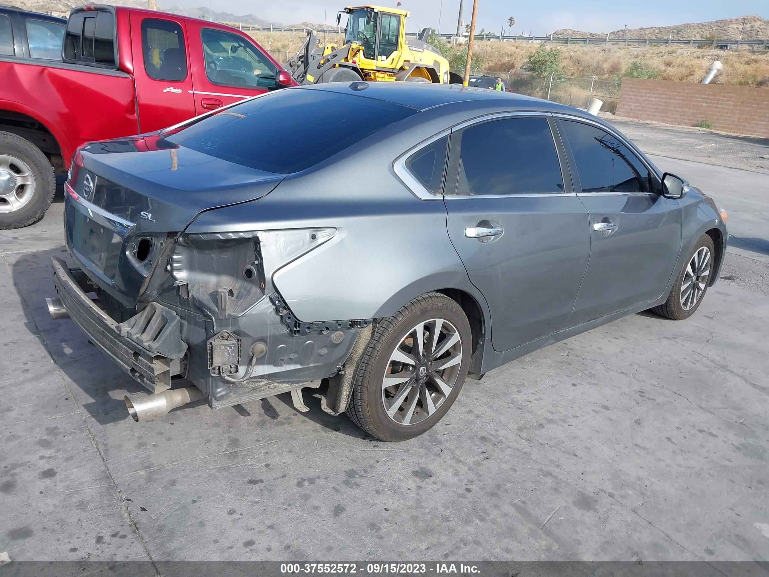 Photo 3 VIN: 1N4AL3AP0JC232998 - NISSAN ALTIMA 