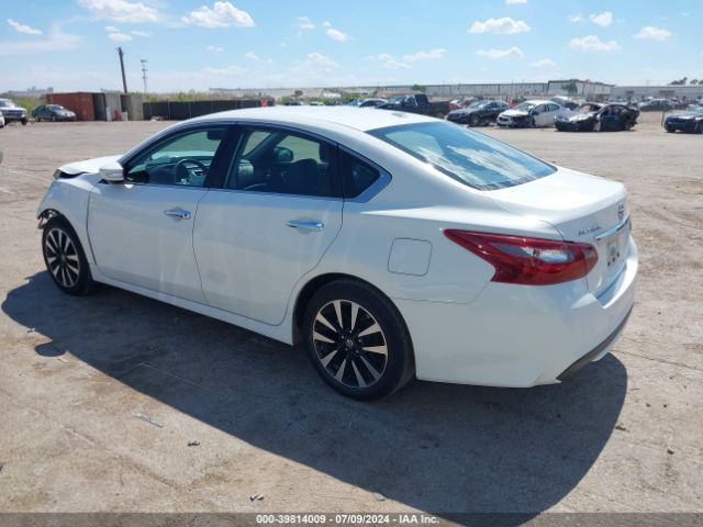 Photo 2 VIN: 1N4AL3AP0JC243418 - NISSAN ALTIMA 
