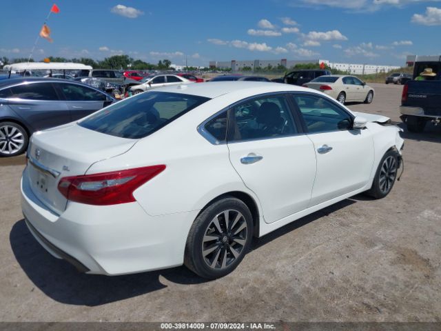 Photo 3 VIN: 1N4AL3AP0JC243418 - NISSAN ALTIMA 