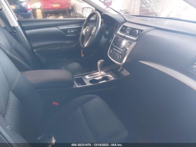 Photo 4 VIN: 1N4AL3AP0JC268464 - NISSAN ALTIMA 