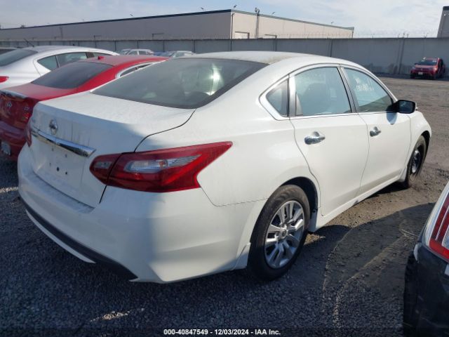 Photo 3 VIN: 1N4AL3AP0JC276449 - NISSAN ALTIMA 