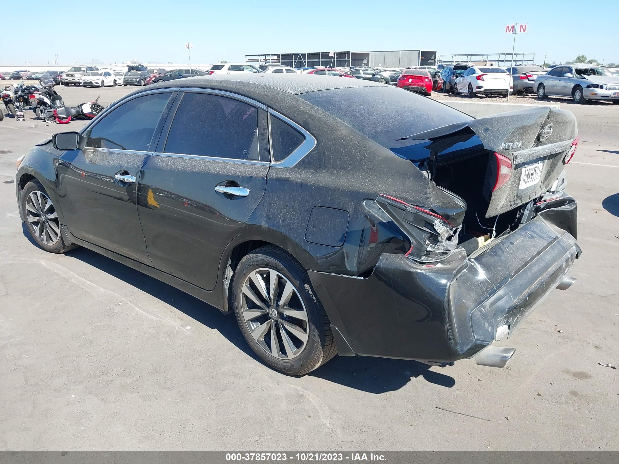 Photo 2 VIN: 1N4AL3AP0JC280288 - NISSAN ALTIMA 