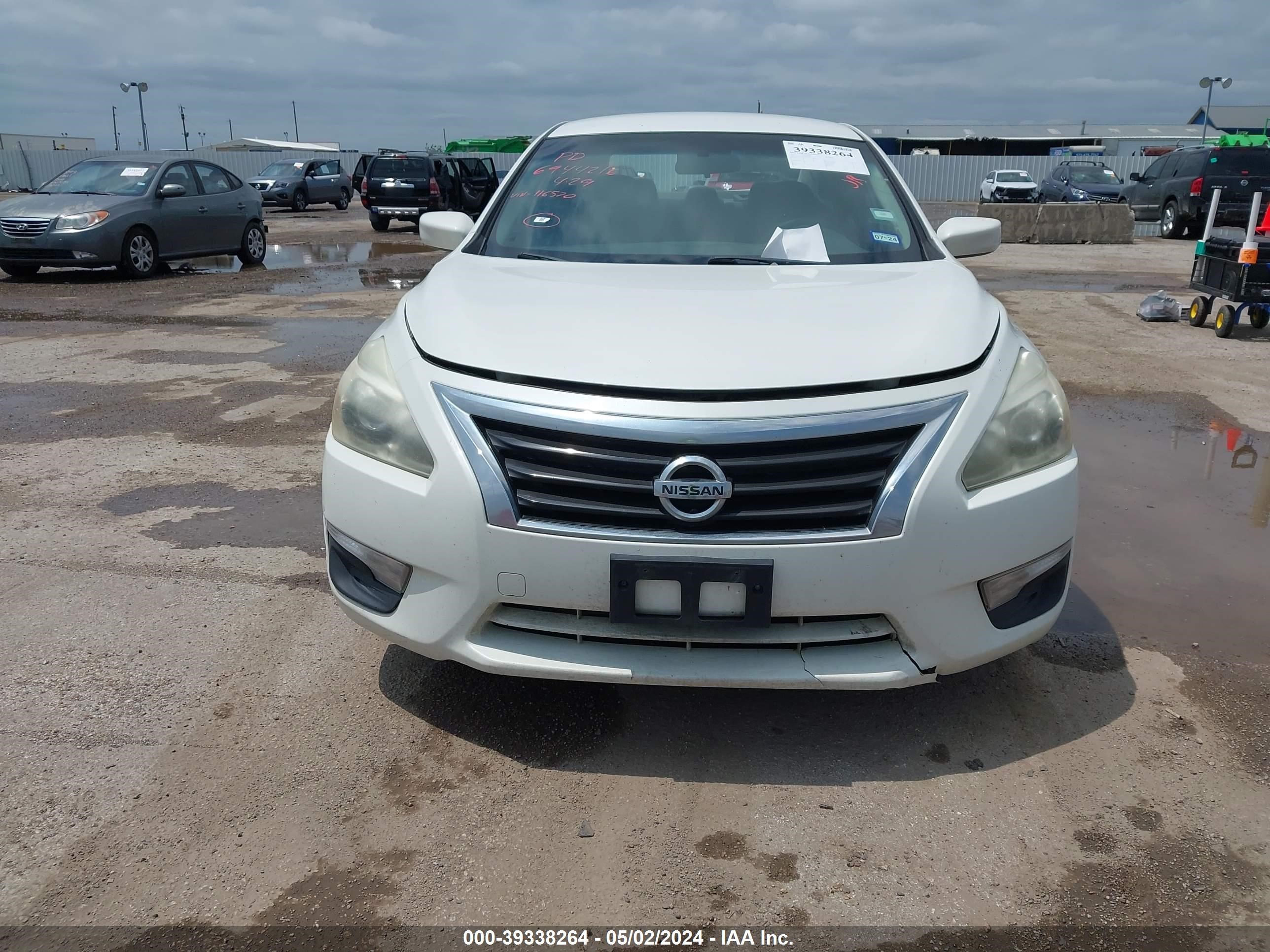 Photo 11 VIN: 1N4AL3AP1DC116570 - NISSAN ALTIMA 