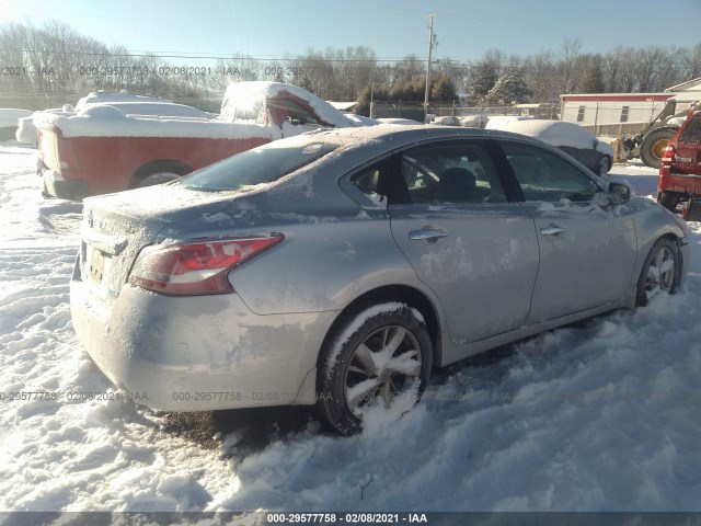 Photo 3 VIN: 1N4AL3AP1DC122627 - NISSAN ALTIMA 