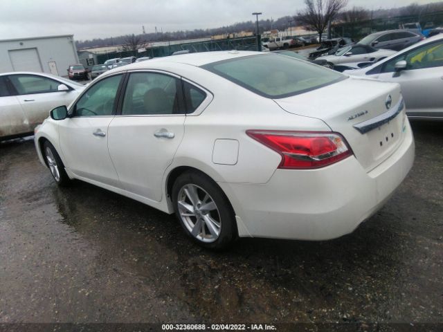 Photo 2 VIN: 1N4AL3AP1DC182035 - NISSAN ALTIMA 