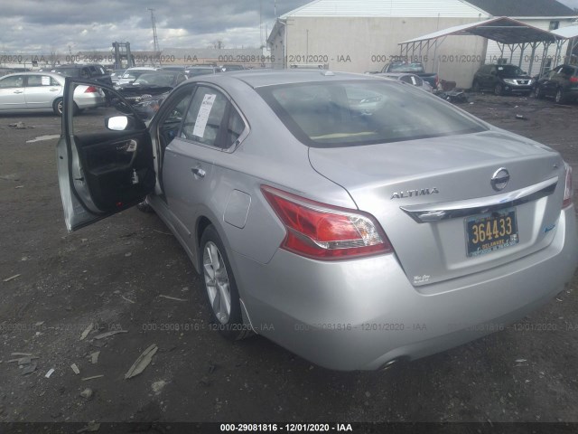 Photo 2 VIN: 1N4AL3AP1DC208293 - NISSAN ALTIMA 