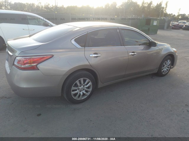 Photo 3 VIN: 1N4AL3AP1DC242850 - NISSAN ALTIMA 