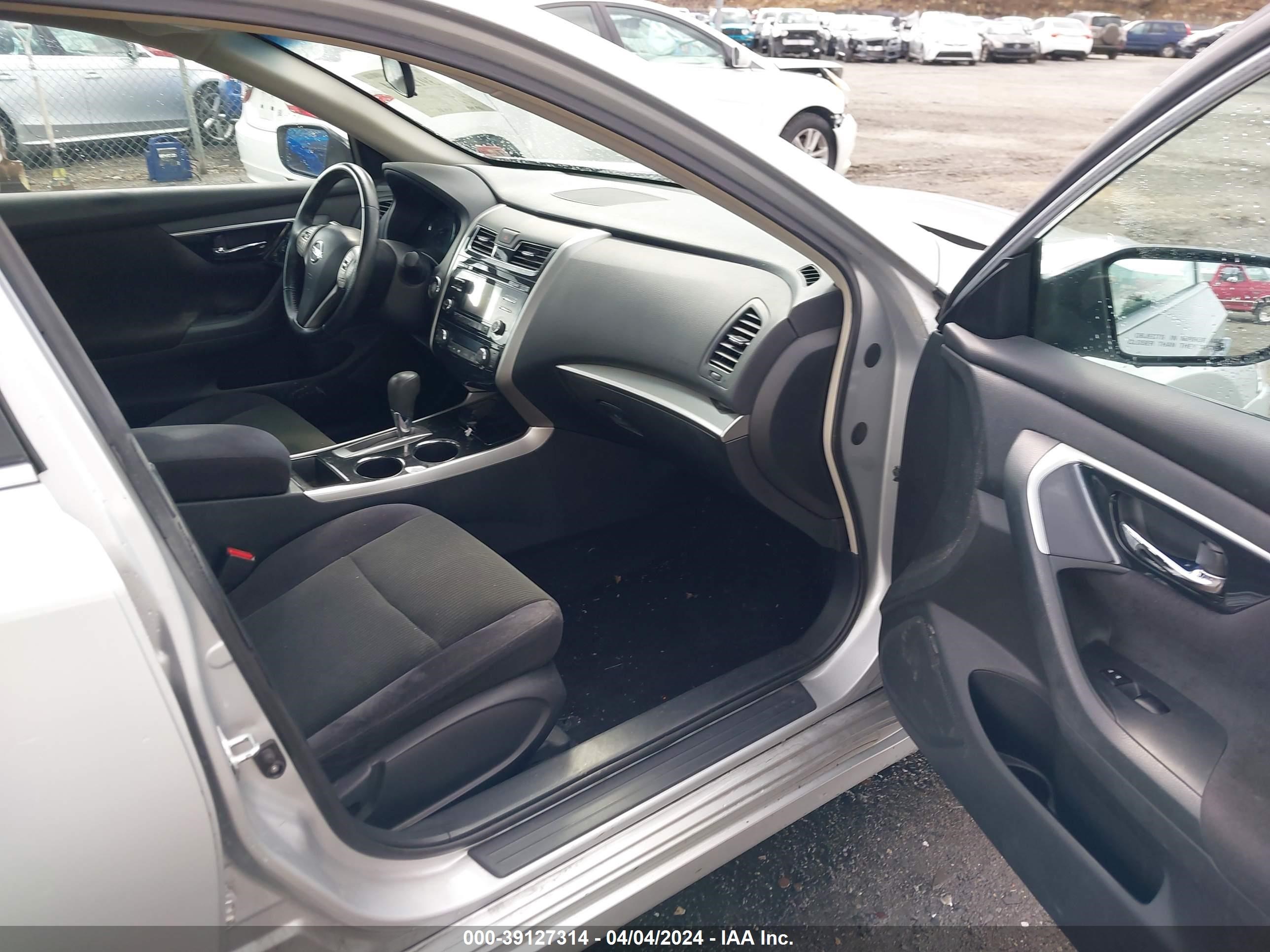 Photo 4 VIN: 1N4AL3AP1DN409390 - NISSAN ALTIMA 