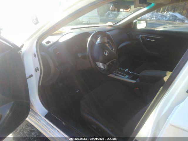 Photo 4 VIN: 1N4AL3AP1DN425752 - NISSAN ALTIMA 