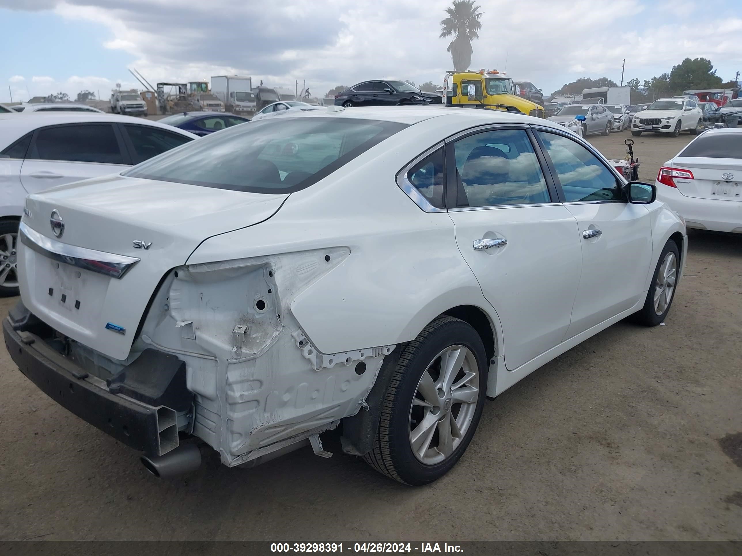 Photo 3 VIN: 1N4AL3AP1DN445483 - NISSAN ALTIMA 