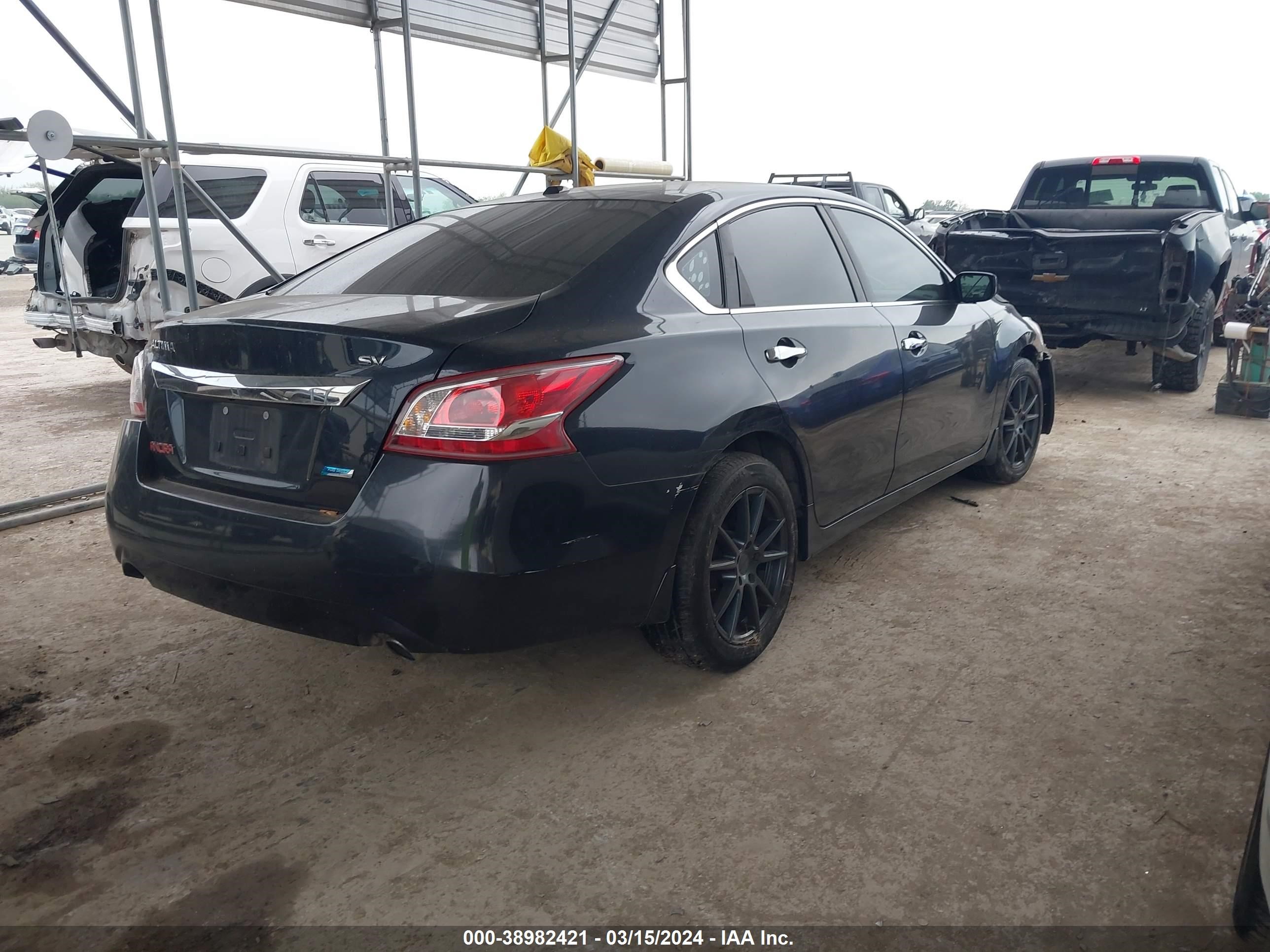 Photo 3 VIN: 1N4AL3AP1DN466379 - NISSAN ALTIMA 