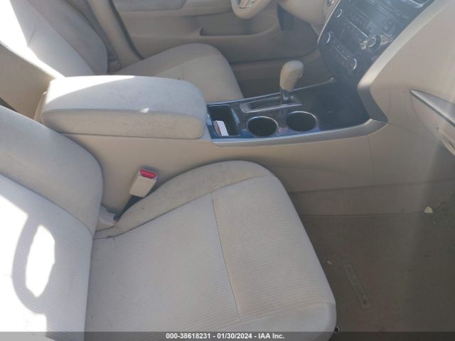 Photo 4 VIN: 1N4AL3AP1DN546720 - NISSAN ALTIMA 