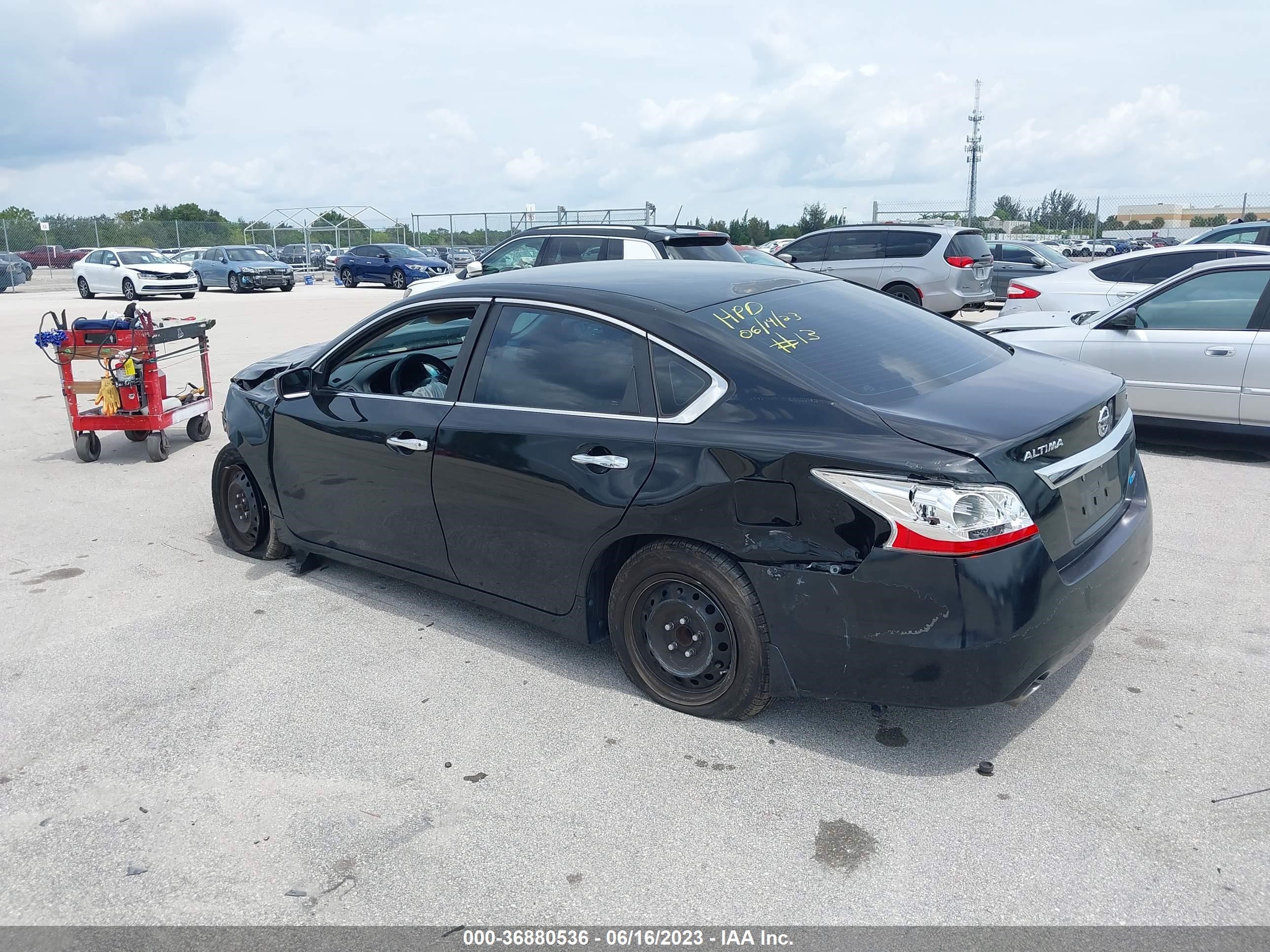 Photo 2 VIN: 1N4AL3AP1EC117798 - NISSAN ALTIMA 