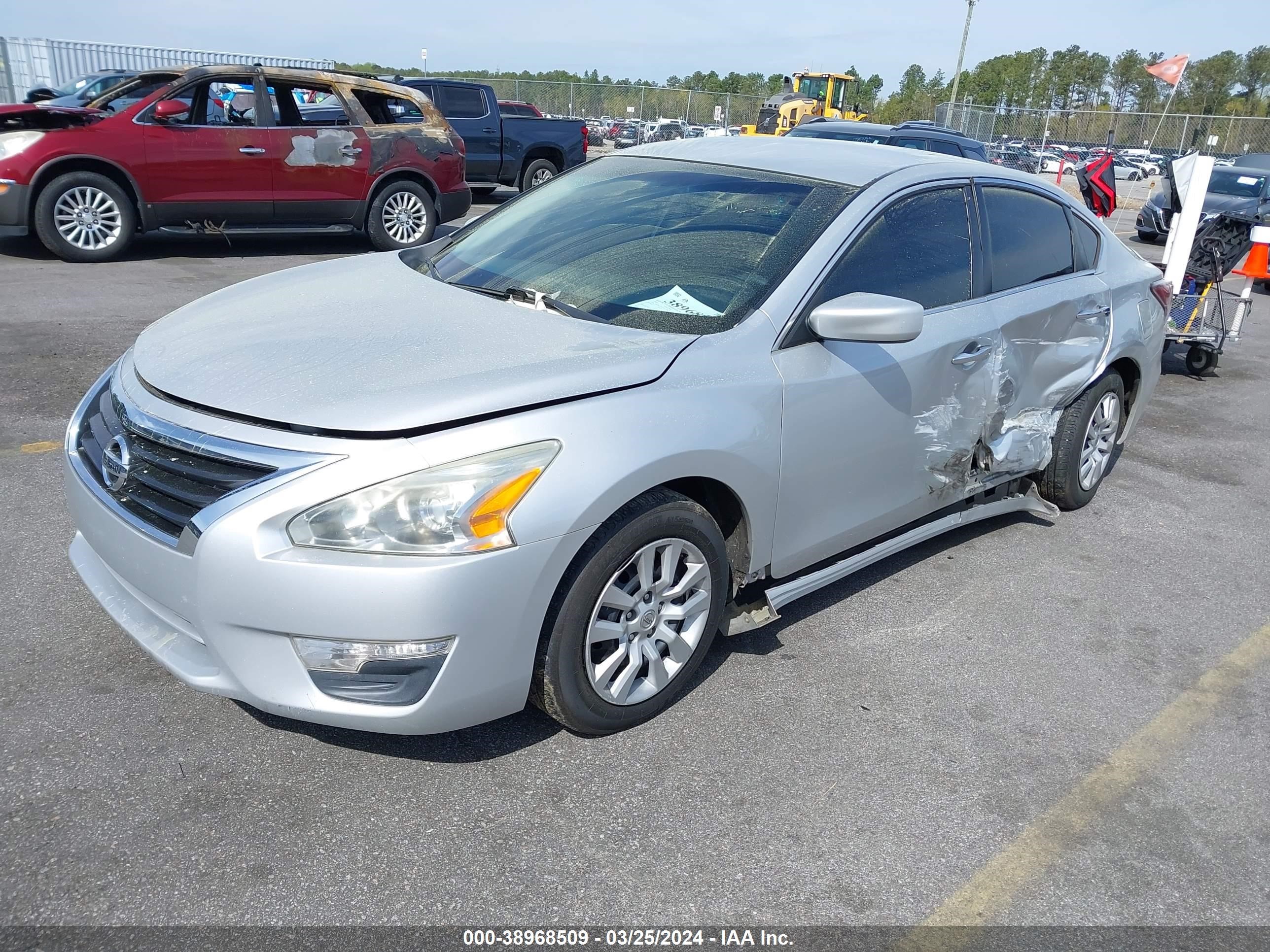 Photo 1 VIN: 1N4AL3AP1EC134813 - NISSAN ALTIMA 