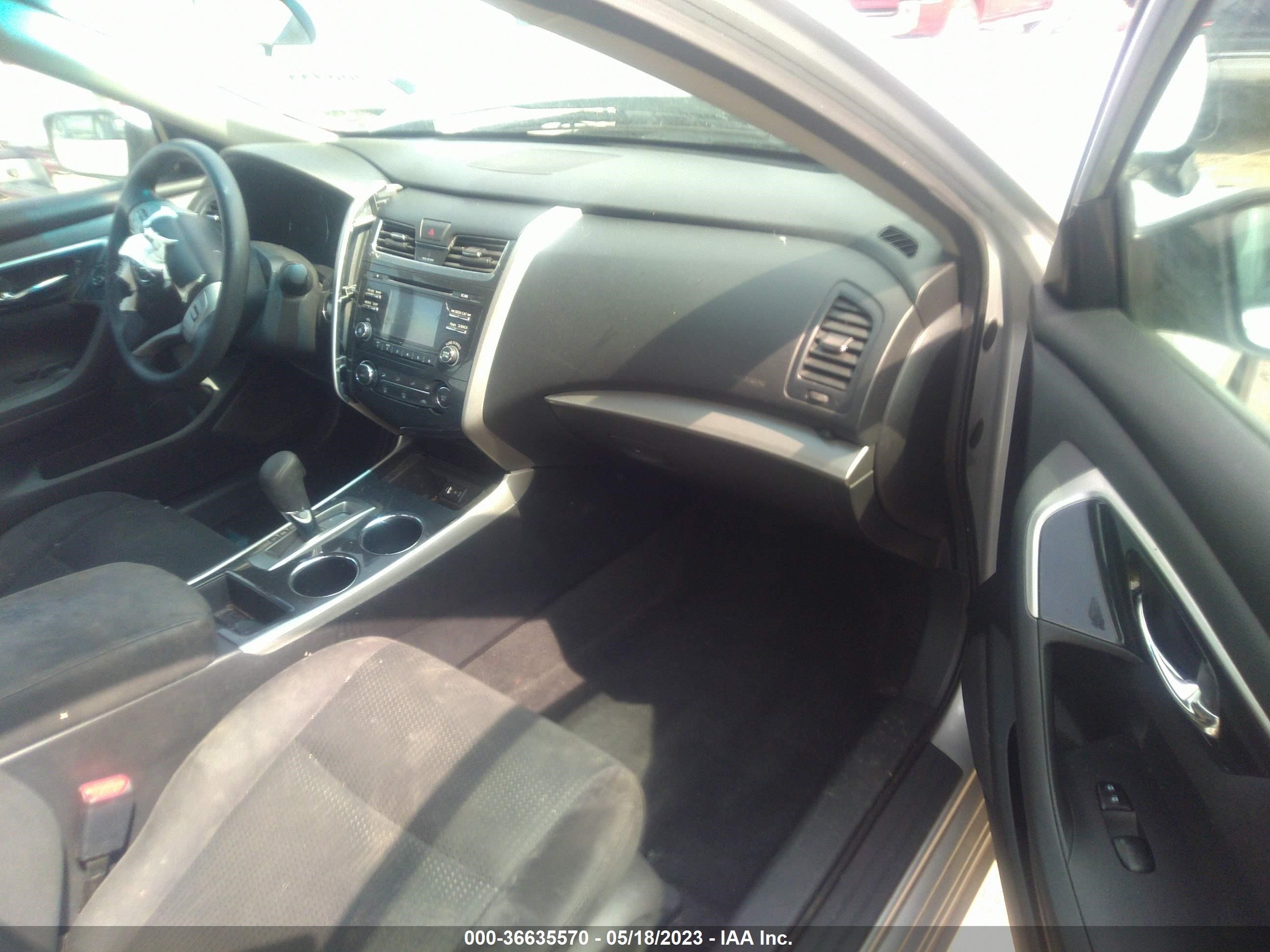 Photo 4 VIN: 1N4AL3AP1EC140045 - NISSAN ALTIMA 