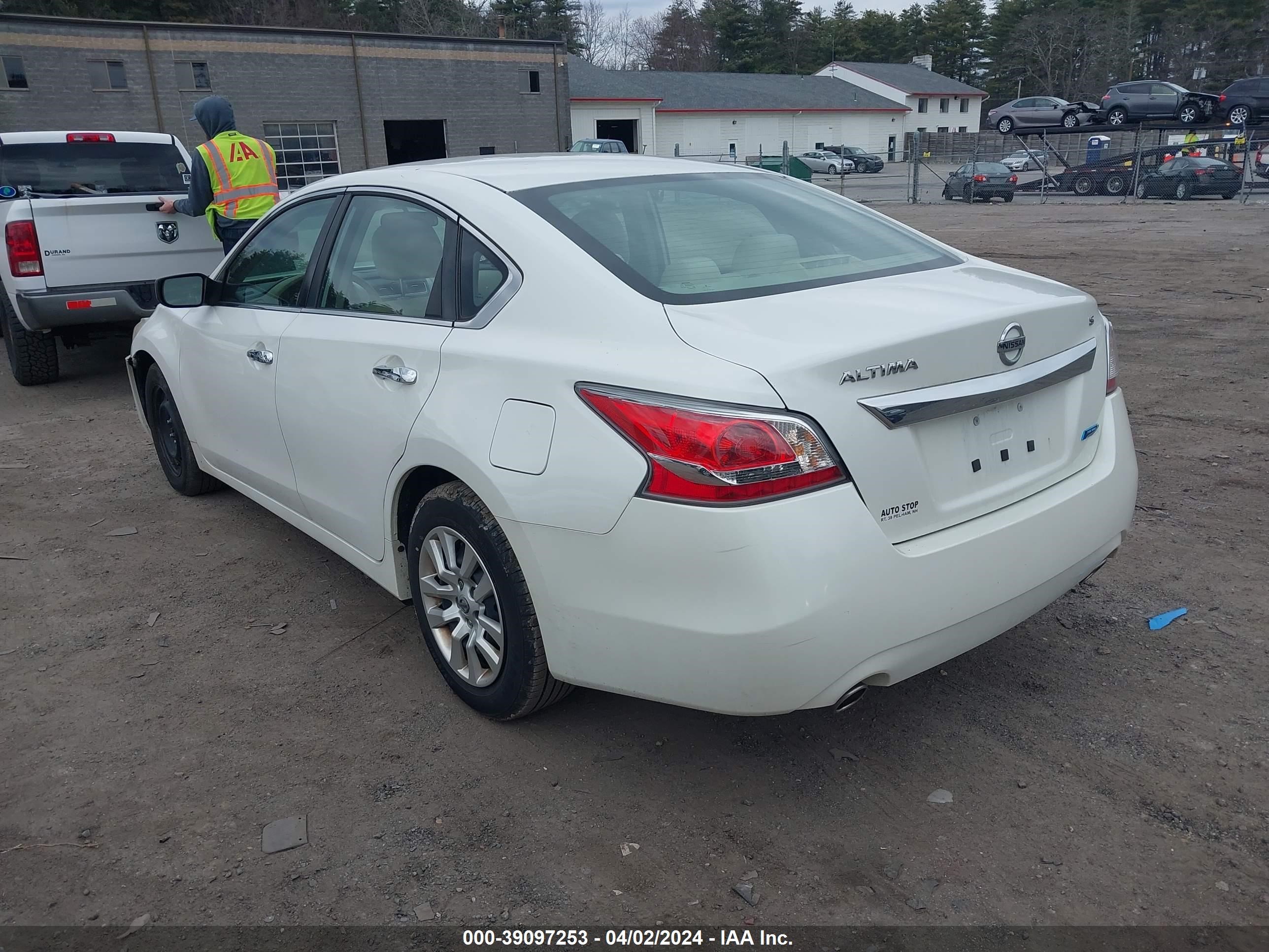 Photo 2 VIN: 1N4AL3AP1EC295095 - NISSAN ALTIMA 