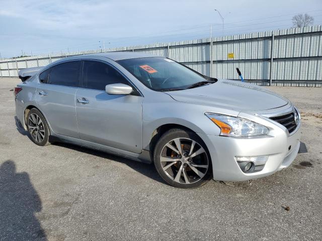 Photo 3 VIN: 1N4AL3AP1EC401352 - NISSAN ALTIMA 