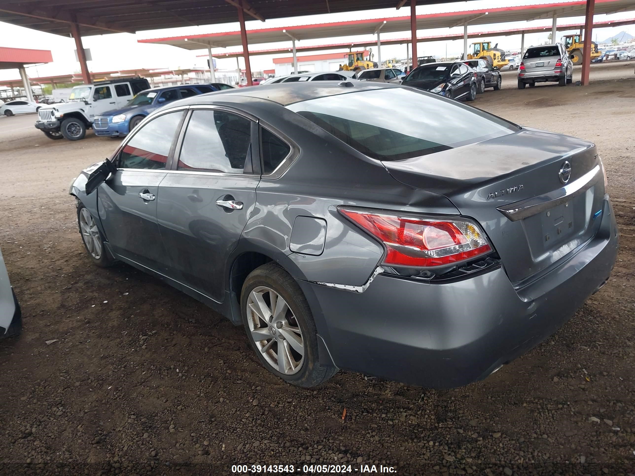 Photo 2 VIN: 1N4AL3AP1EC403232 - NISSAN ALTIMA 