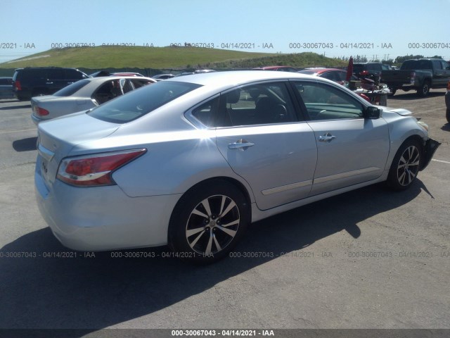 Photo 3 VIN: 1N4AL3AP1EN370303 - NISSAN ALTIMA 