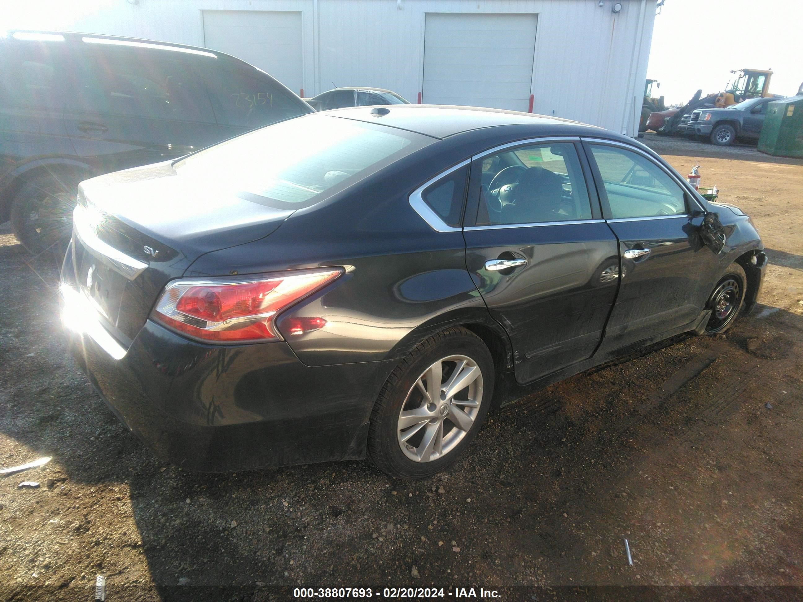 Photo 3 VIN: 1N4AL3AP1FC122405 - NISSAN ALTIMA 