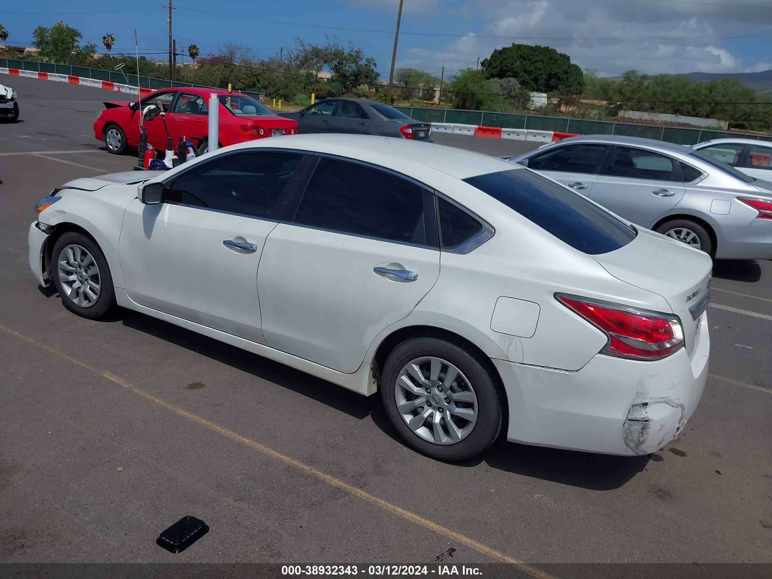 Photo 2 VIN: 1N4AL3AP1FC204845 - NISSAN ALTIMA 