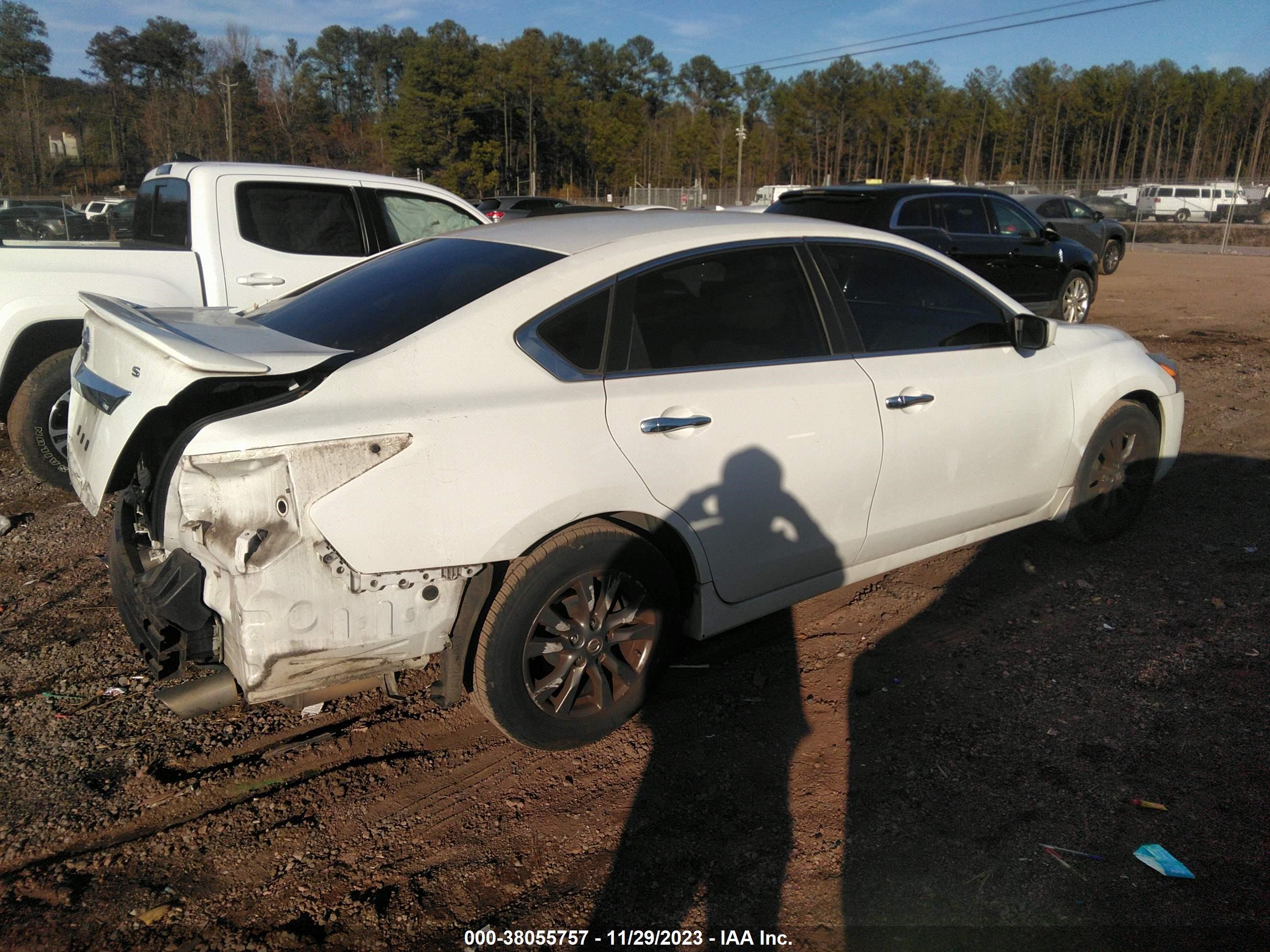 Photo 3 VIN: 1N4AL3AP1FC251602 - NISSAN ALTIMA 