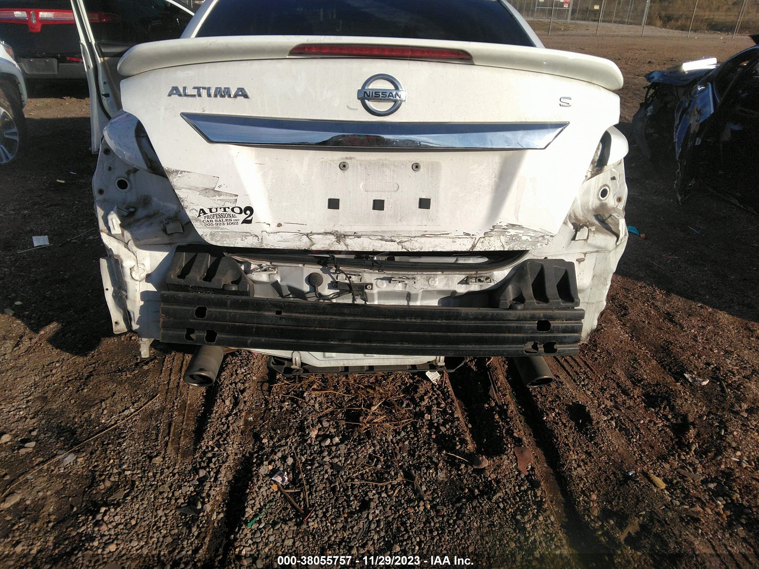 Photo 5 VIN: 1N4AL3AP1FC251602 - NISSAN ALTIMA 