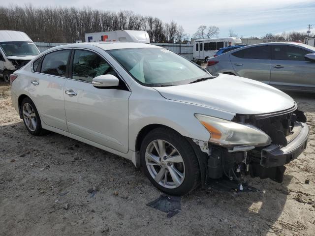 Photo 3 VIN: 1N4AL3AP1FC273647 - NISSAN ALTIMA 