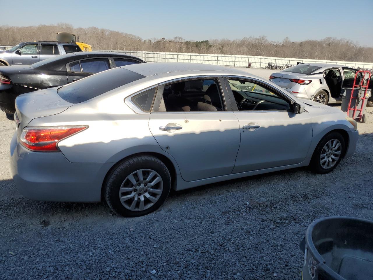 Photo 2 VIN: 1N4AL3AP1FC277715 - NISSAN ALTIMA 