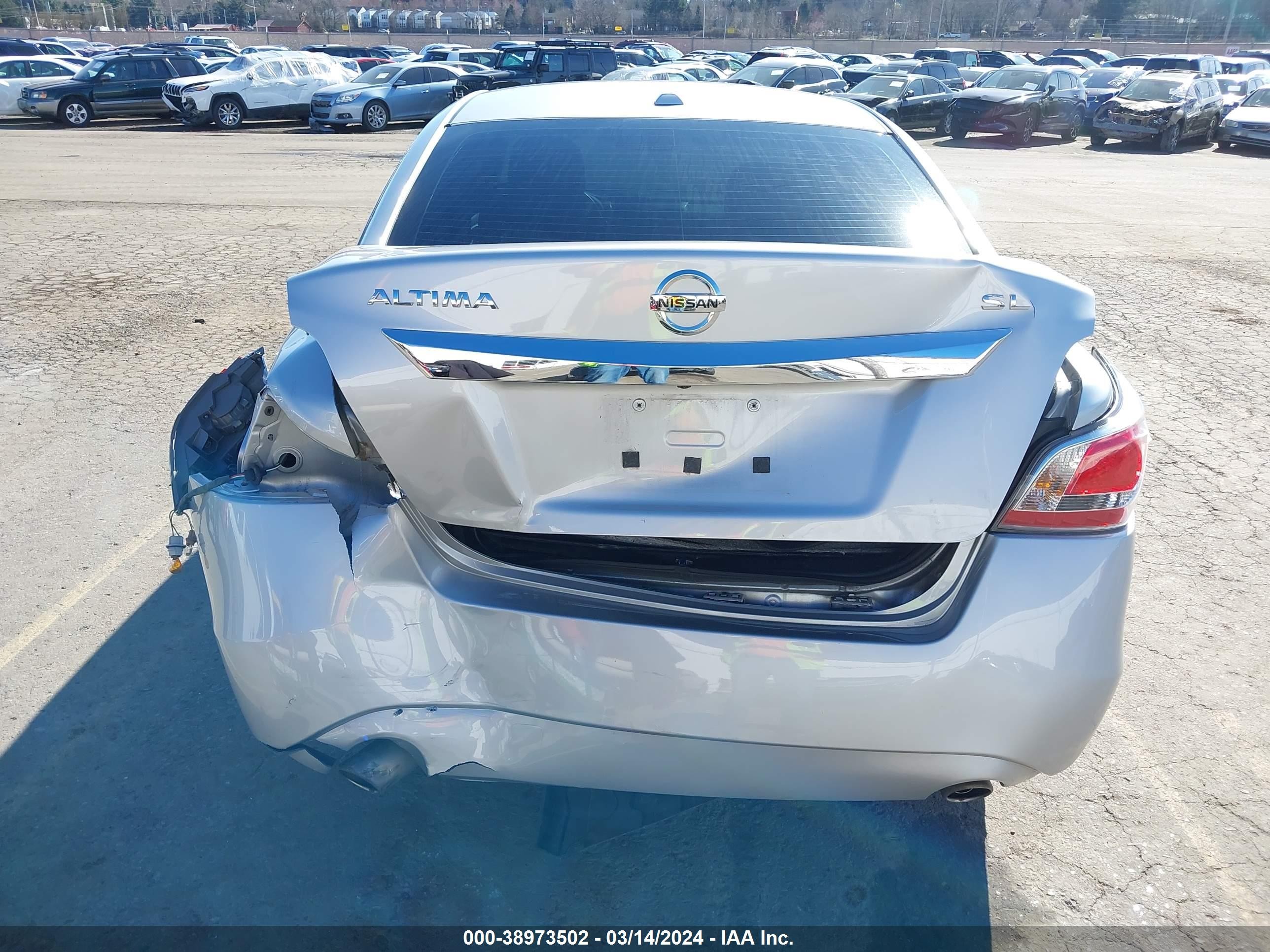 Photo 15 VIN: 1N4AL3AP1FC472410 - NISSAN ALTIMA 