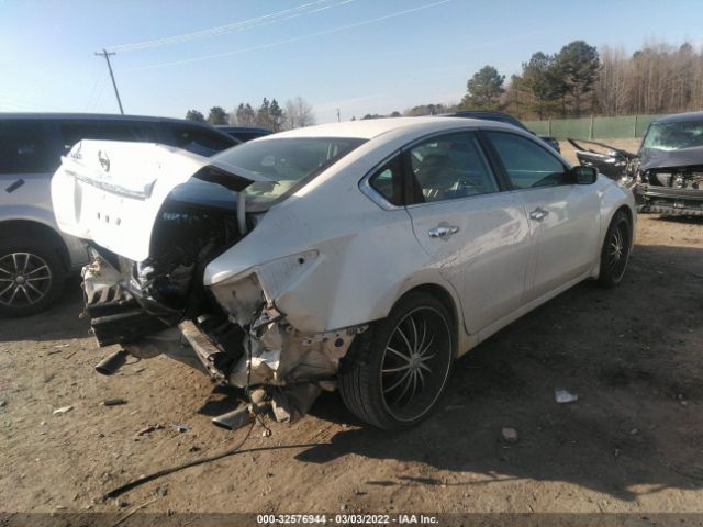 Photo 3 VIN: 1N4AL3AP1FC472696 - NISSAN ALTIMA 