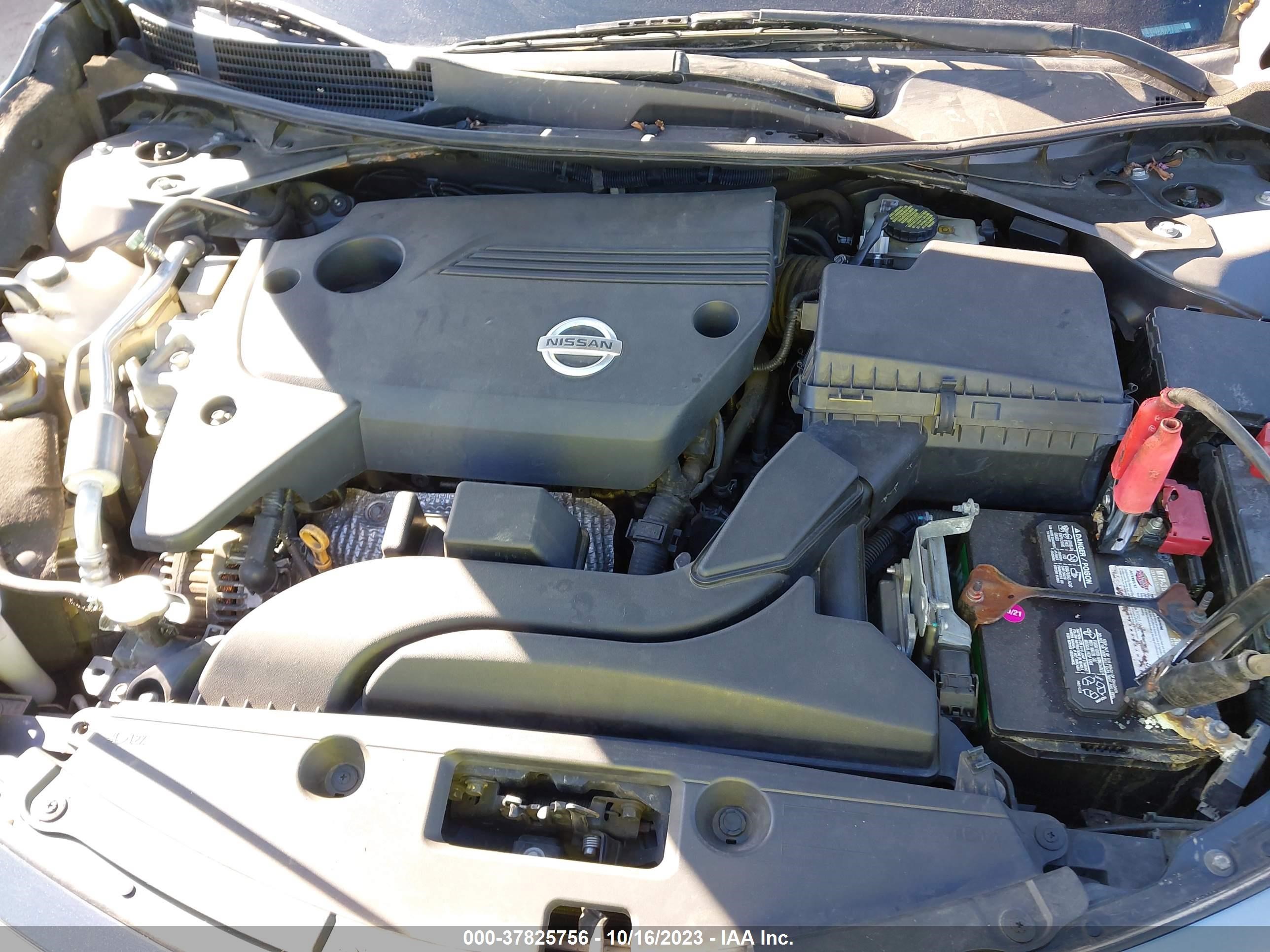 Photo 9 VIN: 1N4AL3AP1FC483861 - NISSAN ALTIMA 