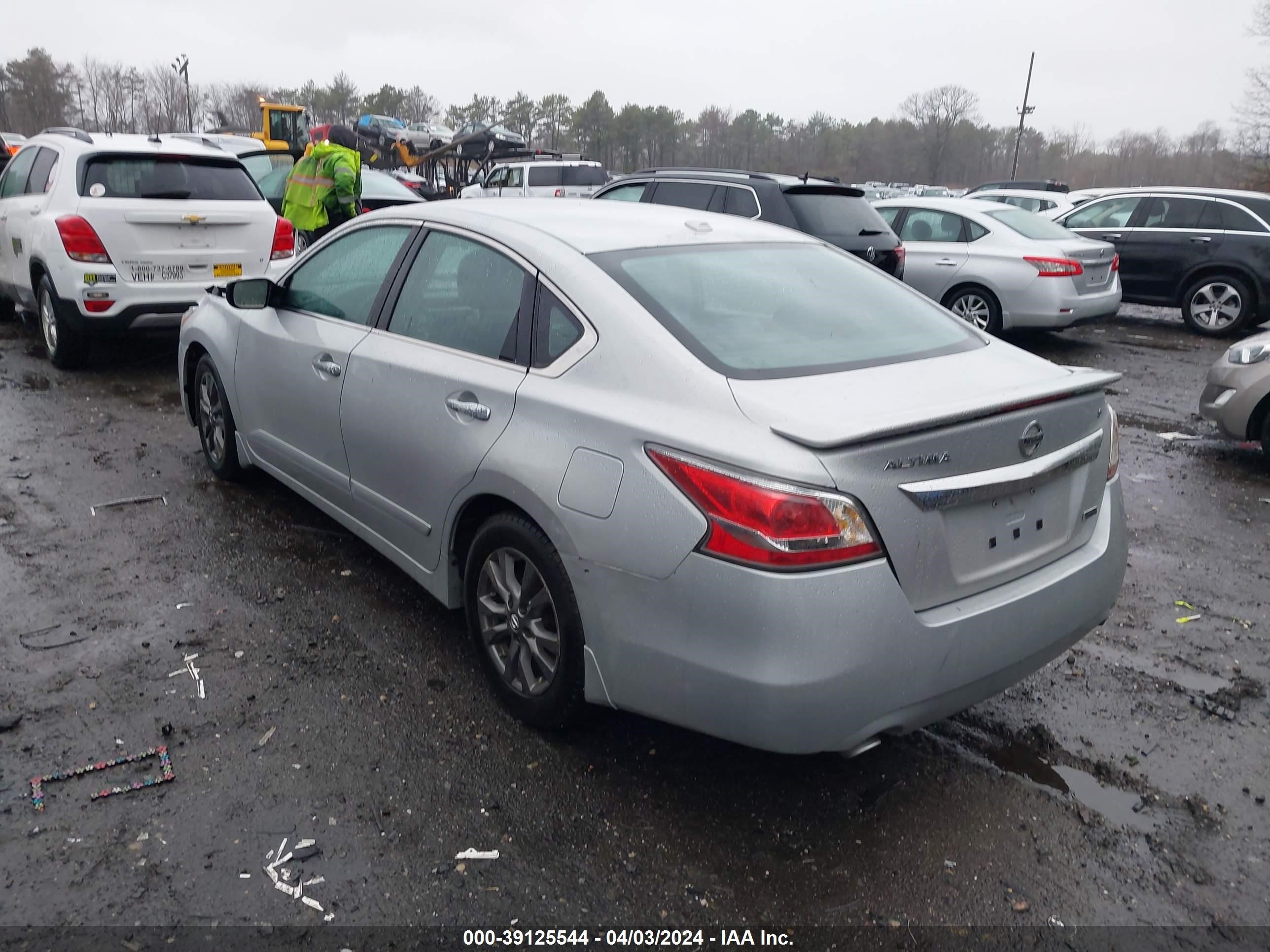 Photo 2 VIN: 1N4AL3AP1FC492592 - NISSAN ALTIMA 