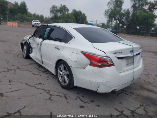 Photo 2 VIN: 1N4AL3AP1FC572295 - NISSAN ALTIMA 