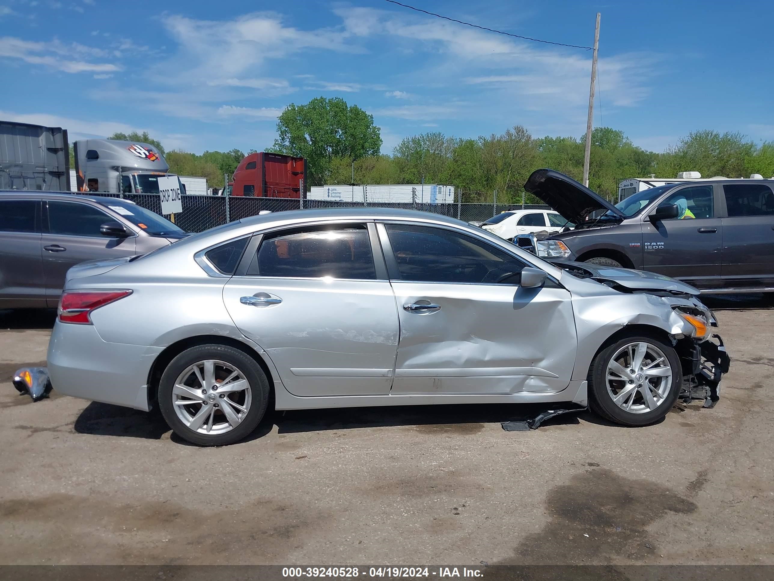 Photo 13 VIN: 1N4AL3AP1FC590991 - NISSAN ALTIMA 