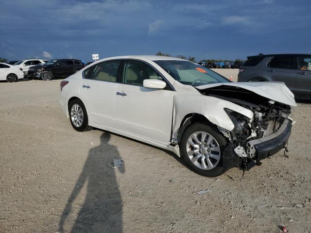 Photo 3 VIN: 1N4AL3AP1FN316355 - NISSAN ALTIMA 