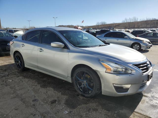 Photo 3 VIN: 1N4AL3AP1FN318543 - NISSAN ALTIMA 